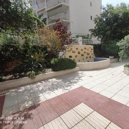 Comfy Apartment In Salou Esterno foto